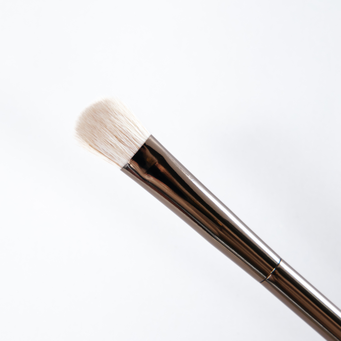 High End Pro Geniş Uçlu Far Dağıtma Fırçası 23K